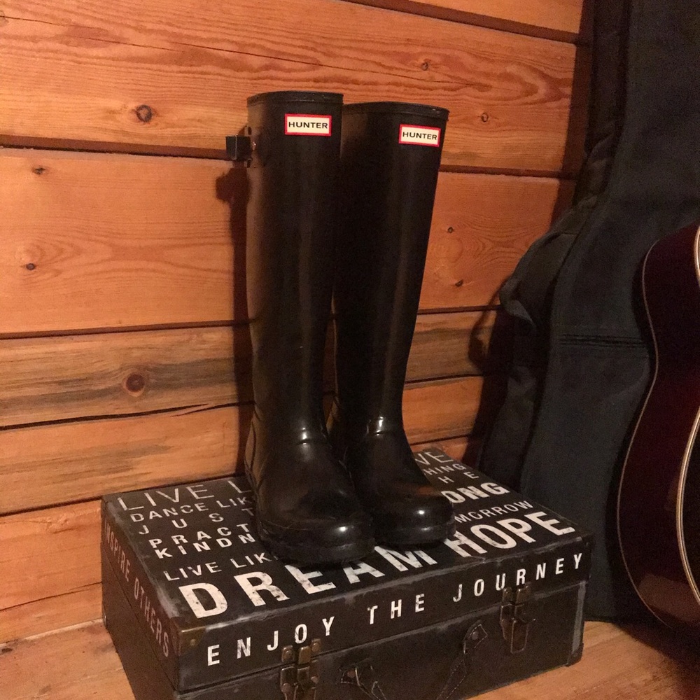 Hunter Women’s Black Tall Rain Boots